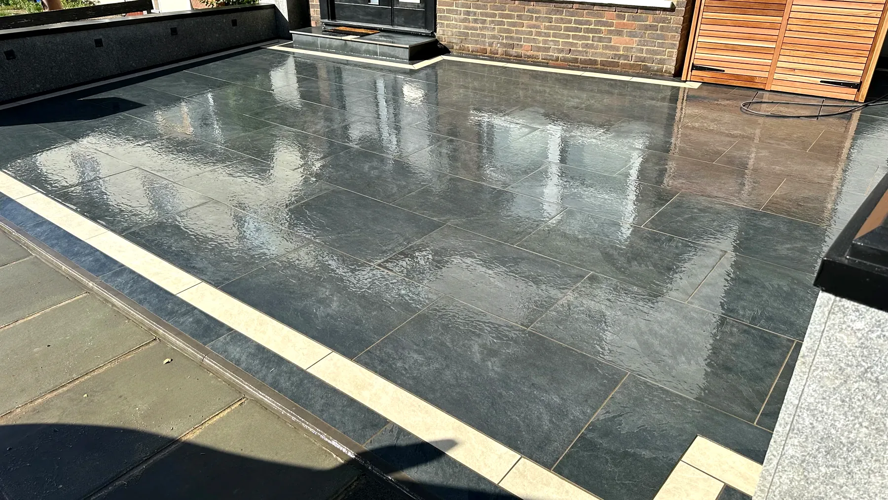 Driveway installation by Botanic Hardscapes