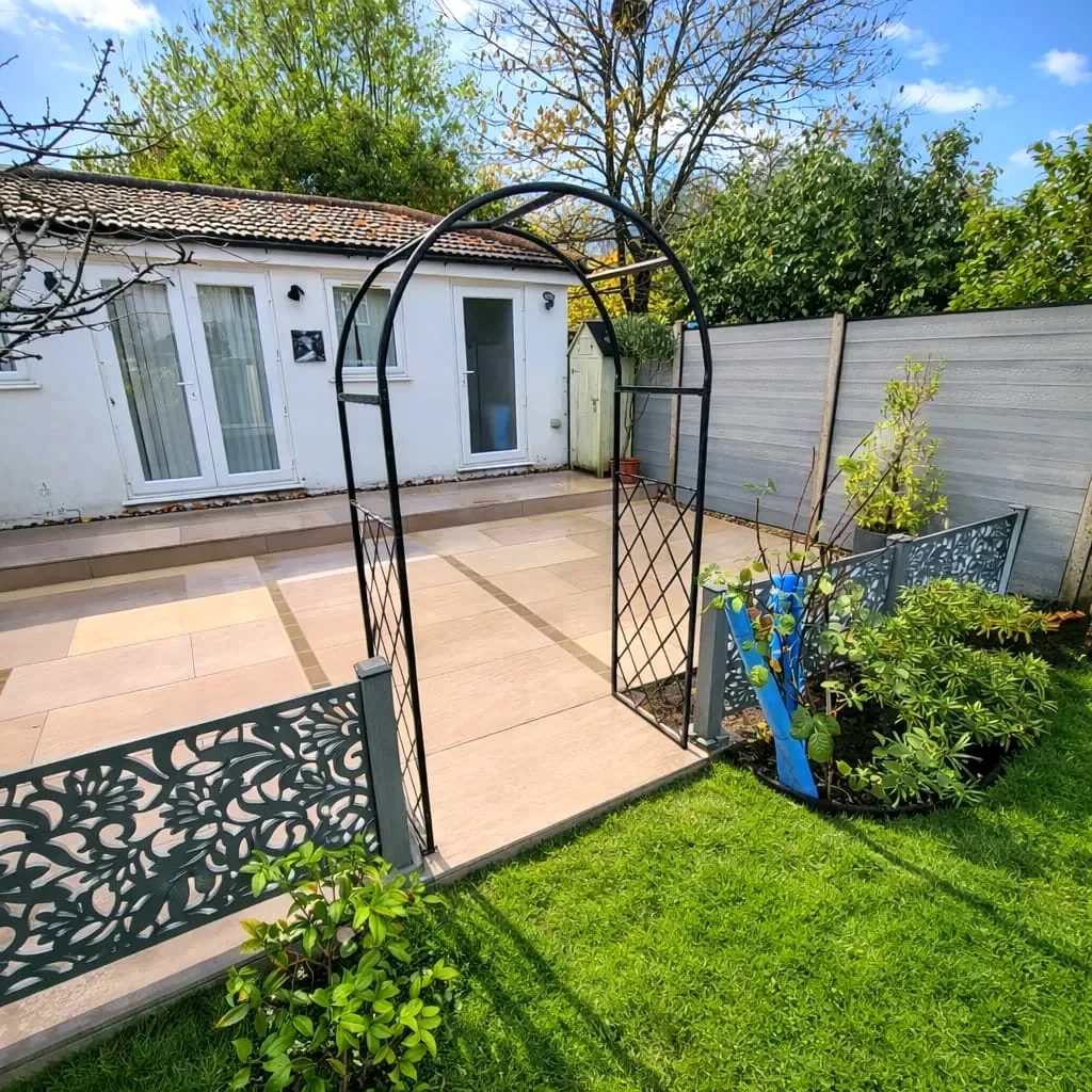 Porcelain patio installation in Twickenham